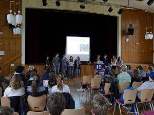 Diskussion in Aula